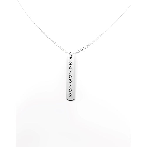 AALIA JEWELRIES 3D Bar Custom Name Personalized Engraved Name plate Necklace Men Women Silver Nameplate.