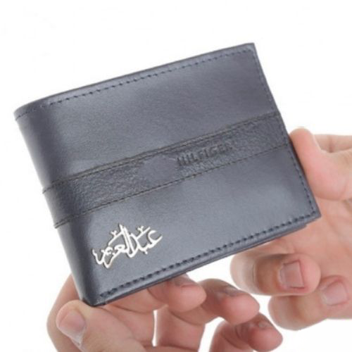 Black wallet with Customized Gold Name or Initials  Peronlized Gift for Ocassions.  محفظة بالاسم  ذهب للهدايا المميزة. (2)_cleanup.