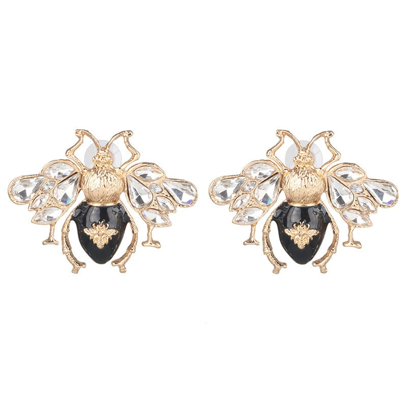 Party jewelry accessories vintage Bee crystal earrings Insect statement stud earrings in the shape of a pearl butterfly.