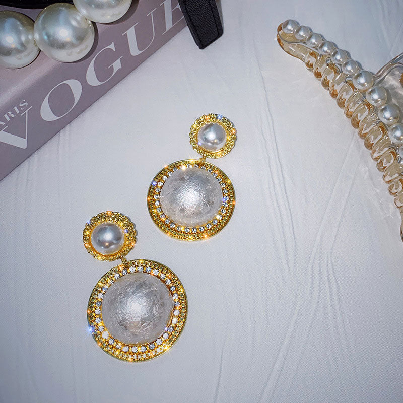 Unique personality large pearl Round earrings asymmetric Pearl Rhinestone Earrings