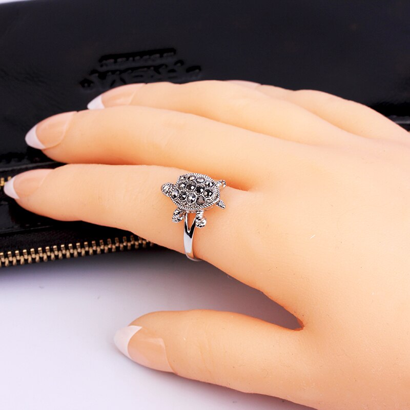 Fashion Enamel Metal Gold Rings Unique Fine Jewelry Scarves Pink Black Painted Flower Ring Gifts For Women Girls Perfect Quality