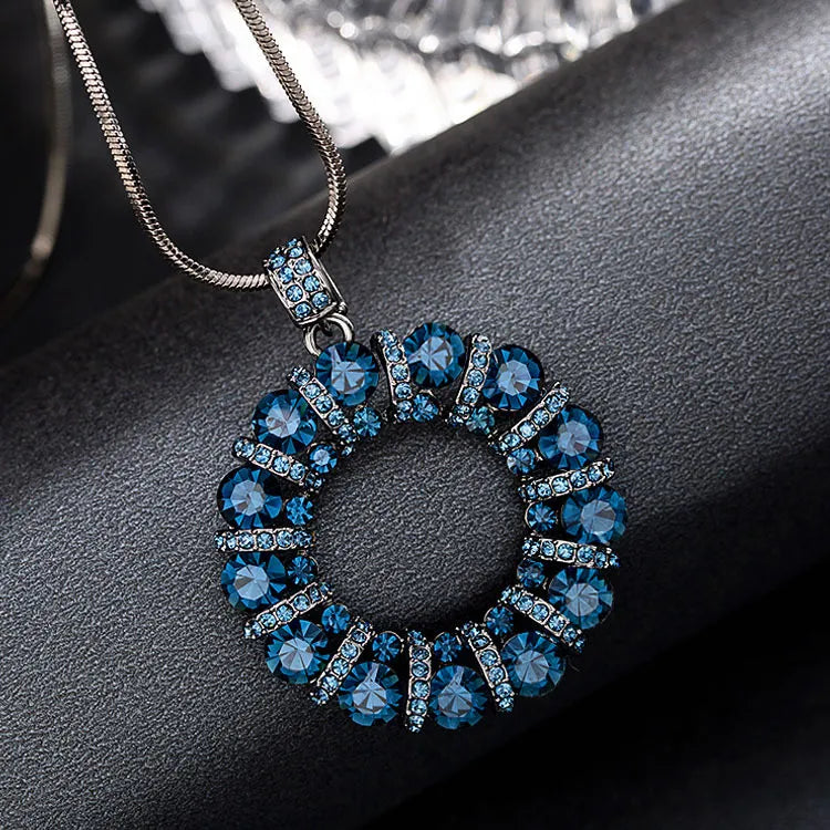 Fashion Crystal Round Circle Pendant Long Necklace For Women 2021 New Trendy Jewelry Sweater Necklaces