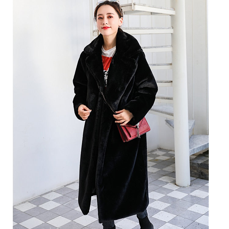 2022 New Women Winter Warm Faux Fur Coat Thick Women Long Coat Turn Down Collar Women Warm Coat Casaco Feminino