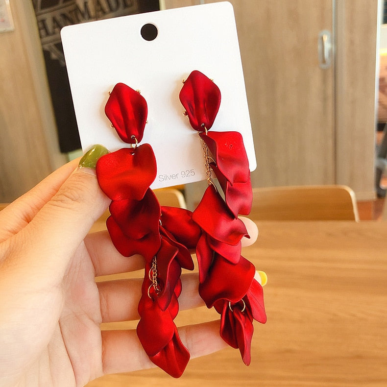 2019 hot fashion exaggerated earrings personality red rose petals long earrings beach party holiday earrings for women