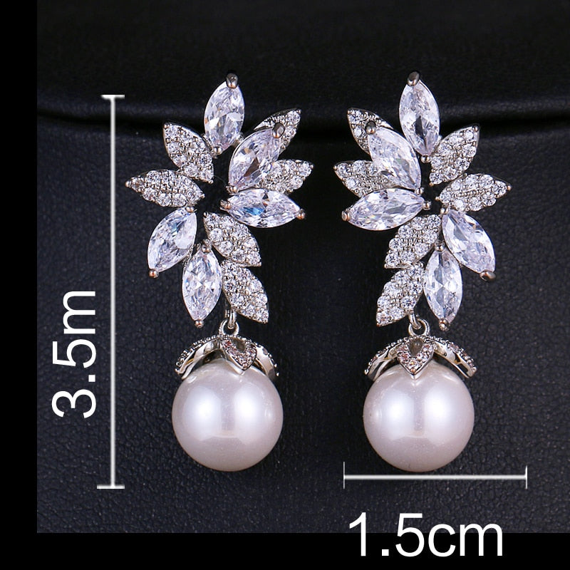 Emmaya New Elegant Style Leaves Shape With Pure Pearl Earring Symmetrical Decoration In Wedding Party Women Fashion Jewelry