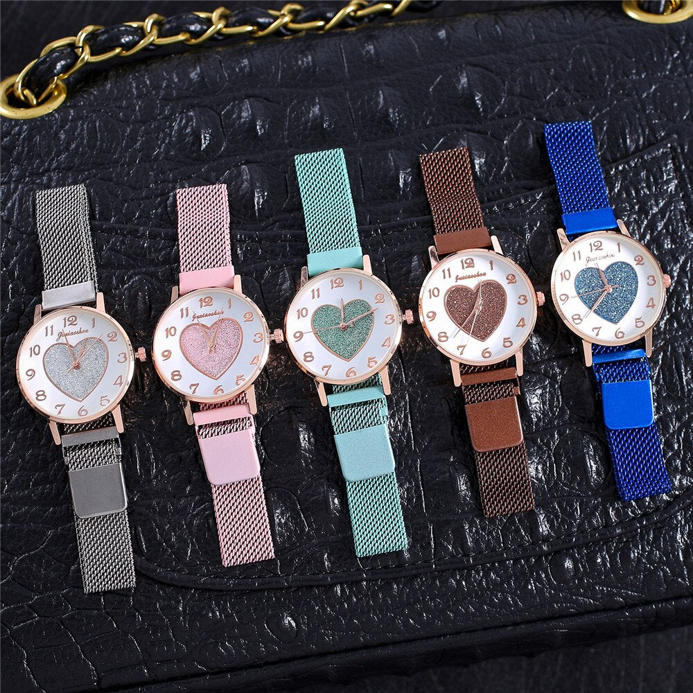 Luxury Women Romantic Heart Wrist Watches Fashion Ladies Magnetic Strap Quartz Watches Clock Zegarek Damski