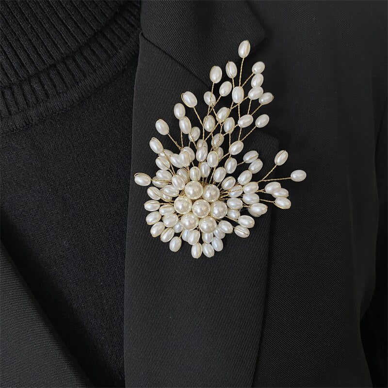 Women Brooches Pins Badge Coat Big Metal Vintage Retro Star Bee Lace Pearl Handmade Wholesale Series Accessories-SW