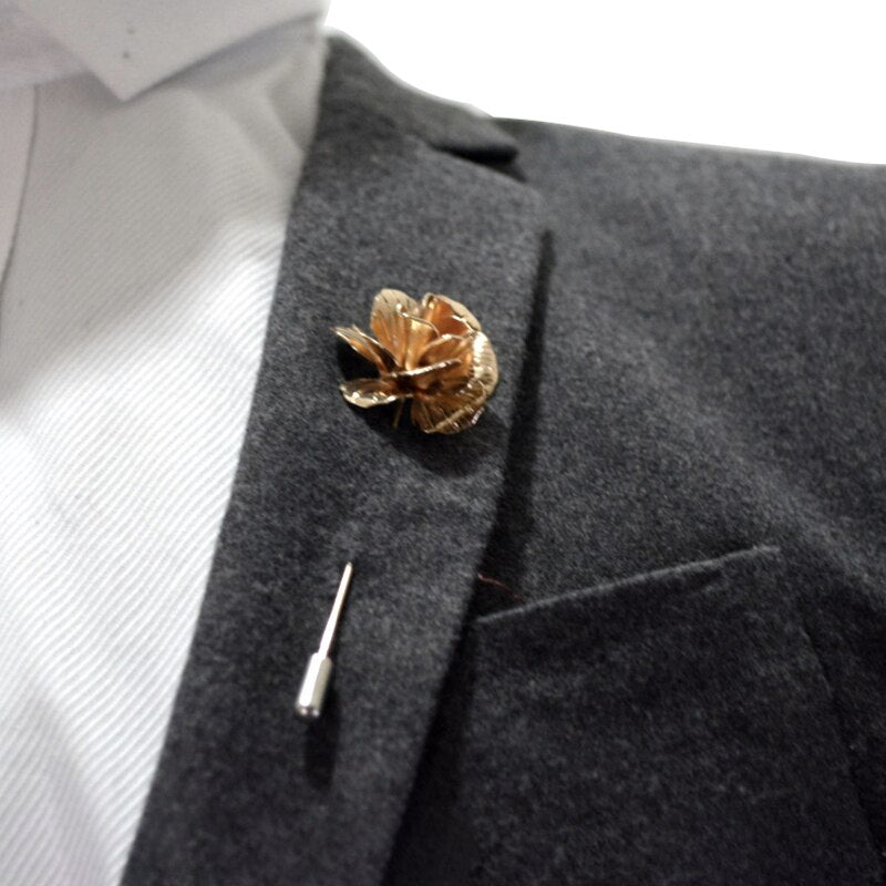 Vintage Metal Rose Flower Lapel Brooch Pin for Men Groom Wedding Party Banquet Suit Decoration Boutonniere Corsage Pin Golden