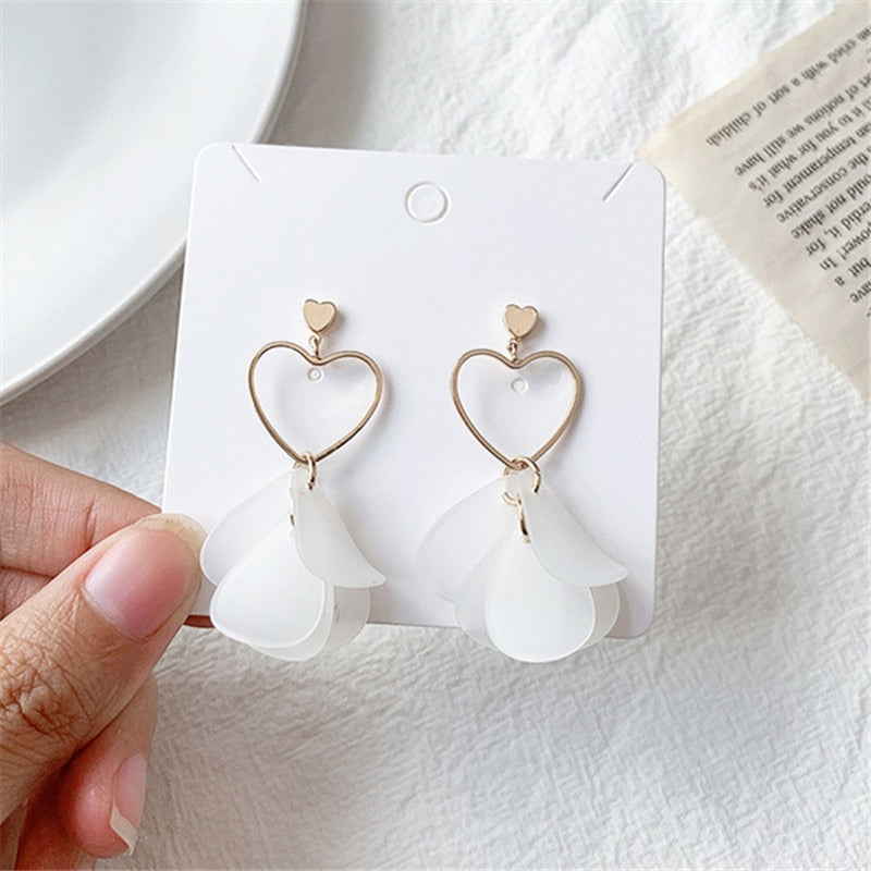 Fashion Trendy earrings flowers stud earrings for women Vintage creative temperament contracted woman stud earrings fine jewelry