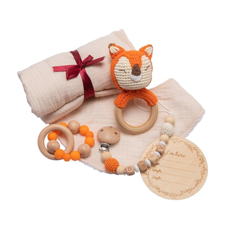 One Set Baby Bath Toy Set Baby Bath Towel Wooden Rattle Bracelet Crochet Rattles Toys Infant Bath Products Newborn Bed Bell