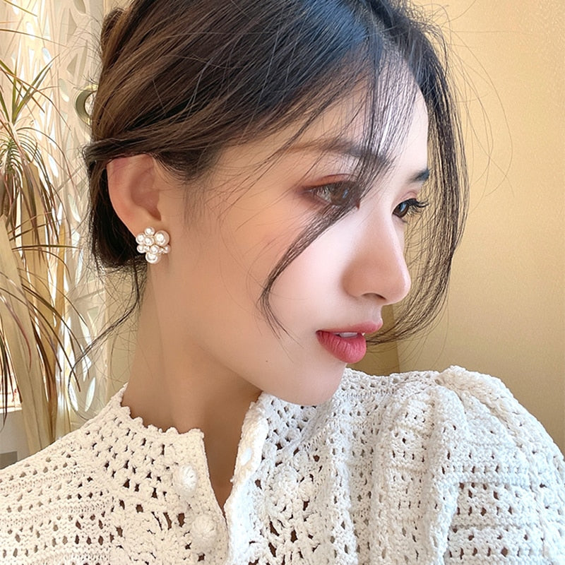 Fashion Jewelry for Women: Elegant Romantic Unique Fireworks Pearl Stud Earrings Lady Temperament Accessories.