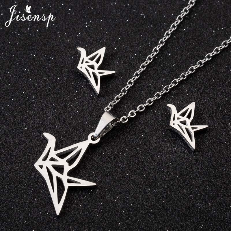 Jisensp Volleyball Jewelry Necklace for Women Men Stainless Steel Chain Necklaces Pendants Sports Fan Necklace Best Gift