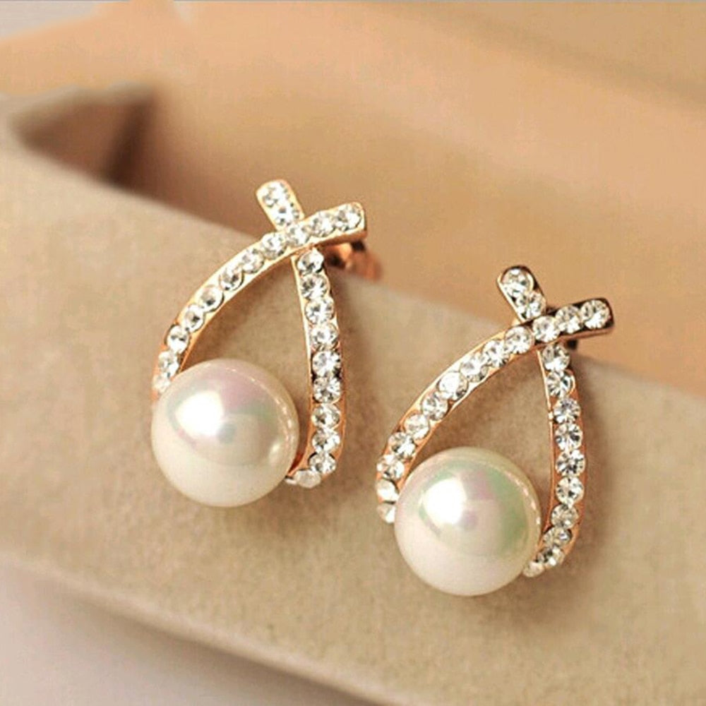 Korea New Fashion Gold Silver Color Cross Crystal Stud Earrings for Women Elegant Cute Pearl Earrings Brincos Jewelry Wholesale