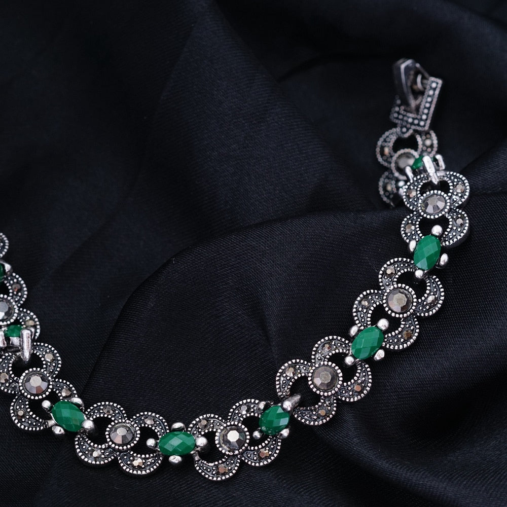 Yunkingdom Indian Woman Bohemian Ethnic Silver Color Bracelets Green Stones Jewelry Wholesale YUN0620