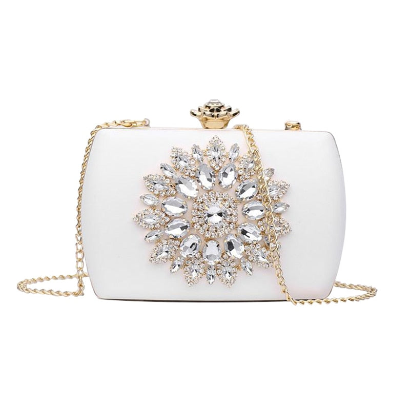 Women  Crystal Clutch Bag White Shoulder Bag Fashion Rhinestone for party Wedding Bridal Clutch Purse Luxury Handbag.