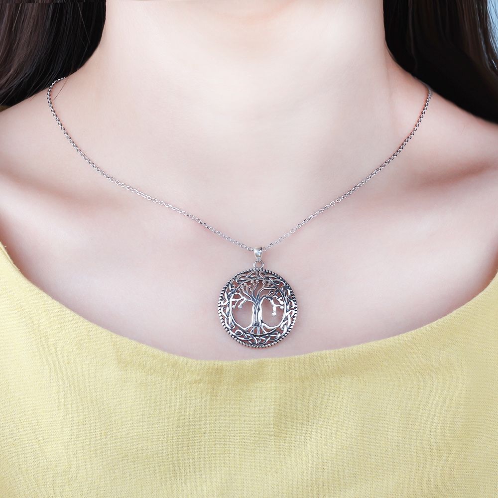 Vintage Silver Color Necklaces Tree of Life Round Choker Pendant Necklace Women&#39;s Neck Chain Fashion 2021 Jewelry Gift for Women