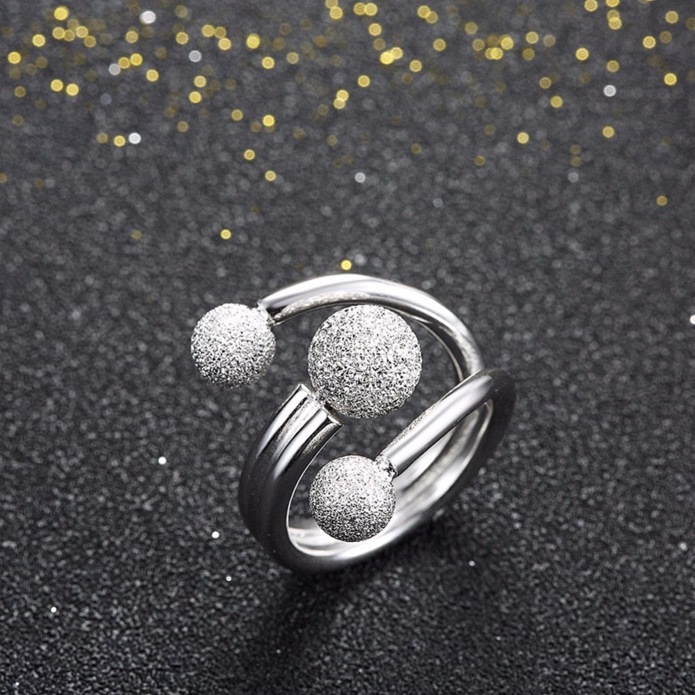 Surround Design Ball Adjustable Rings for Women Silver Color Party Jewelry Gift Ideas for Mom (JewelOra RI102206)