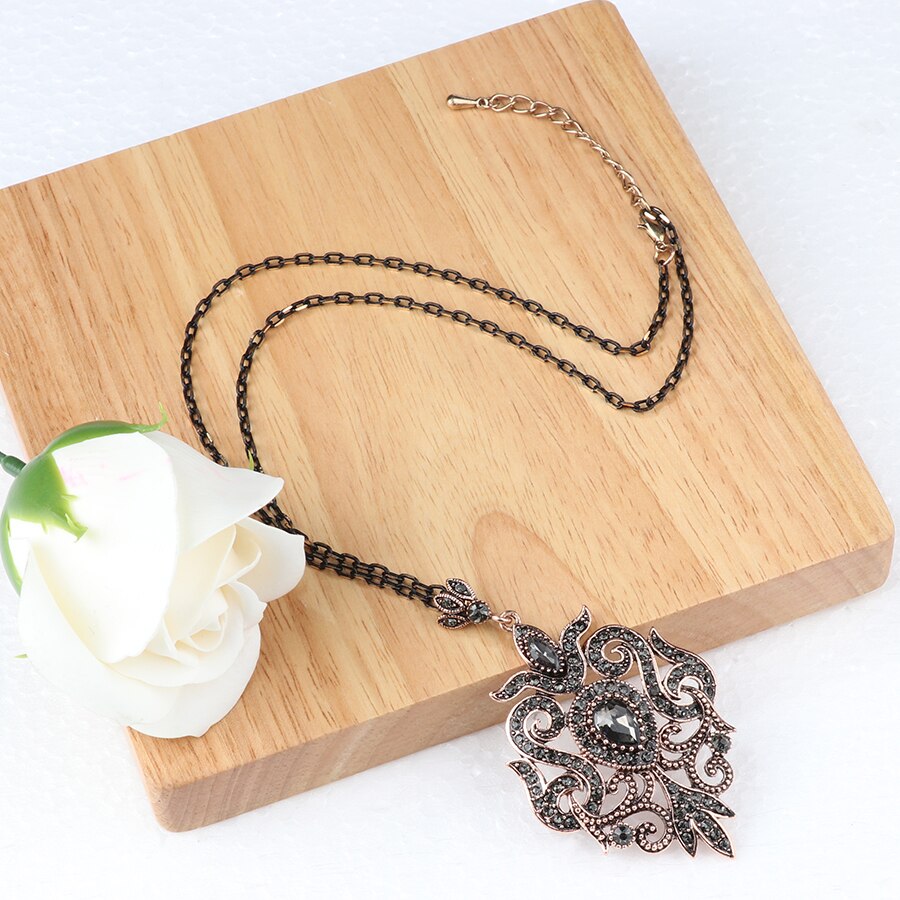 Kinel Unique Gray Crystal Pendant Necklace For Women Antique Gold Color Vintage Jewelry Party Accessories Luxury Gifts