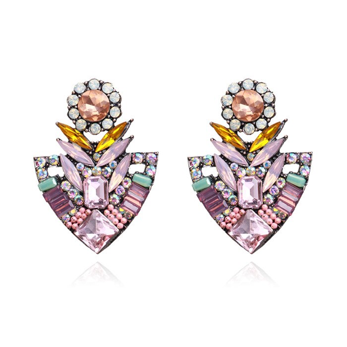 Trendy Women's Earrings Jewelry: Fashionable New Elegant Crystal Rhinestone Flower Opal Stone Stud Earrings.