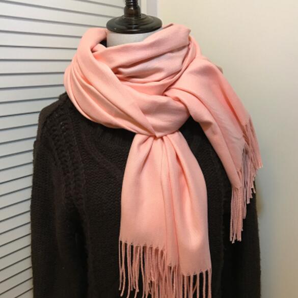 High-Quality Cashmere Scarves for Men and Women: Keep Warm with Thicker, Long Autumn and Winter Scarves Featuring Tassels - Stylish Shawl for Females and Males"