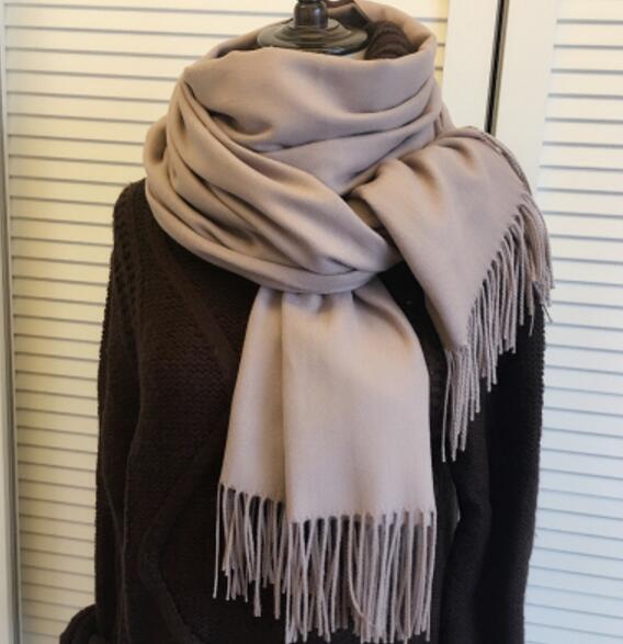 High-Quality Cashmere Scarves for Men and Women: Keep Warm with Thicker, Long Autumn and Winter Scarves Featuring Tassels - Stylish Shawl for Females and Males"