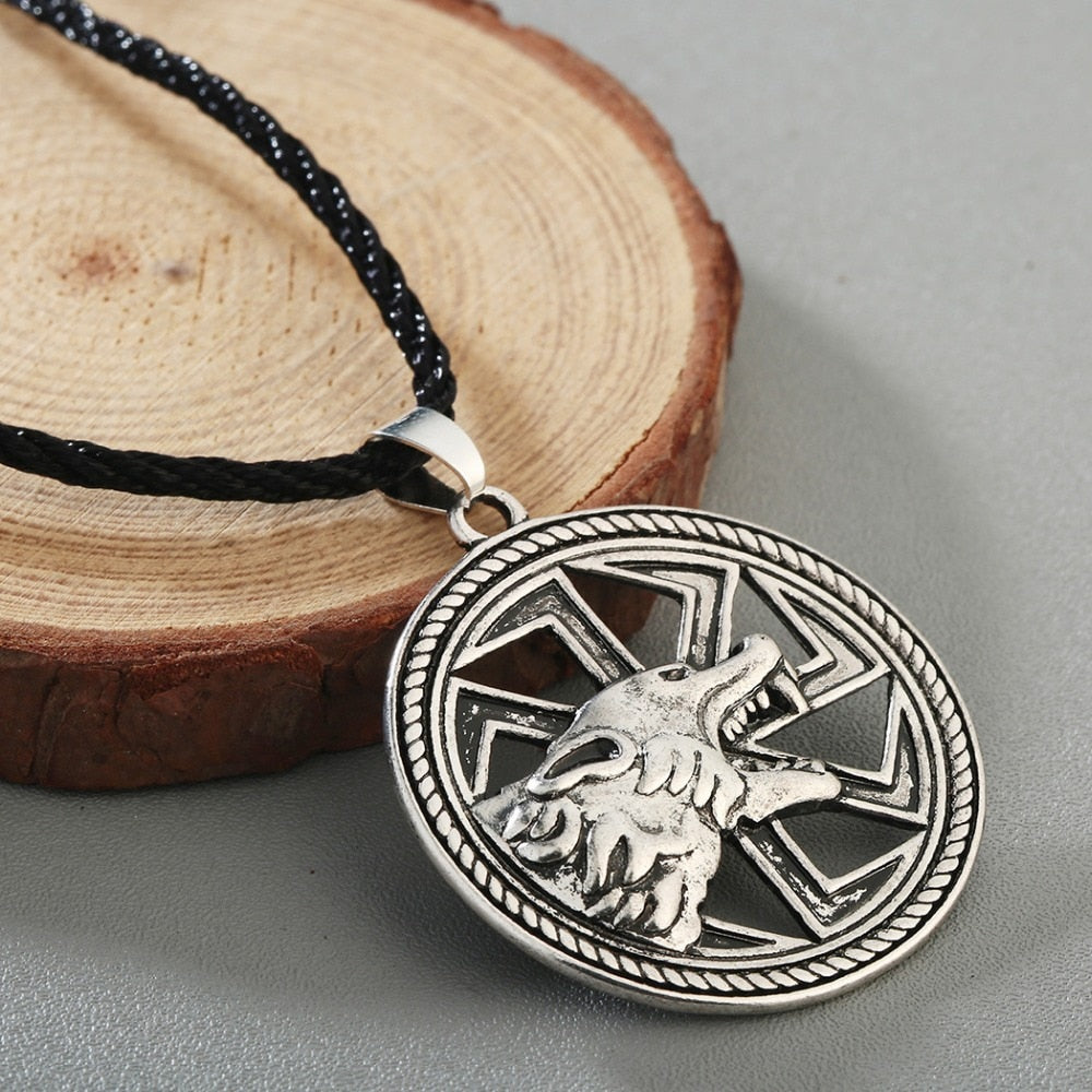 Ancient Slavic Kolovrat Protection Wolf Amulet Pendant Rope Chain Necklace Men Women Accessories