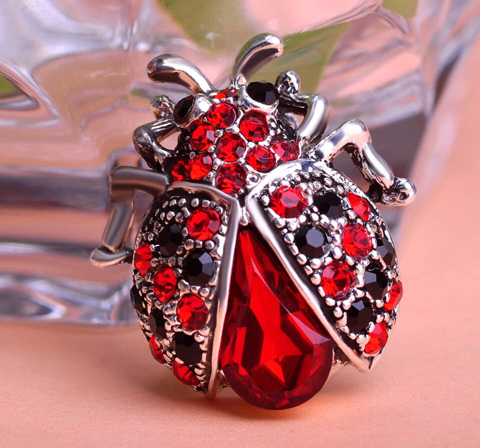 Blucome Vintage Red Crystals Ladybug Brooches For Woman Kids Suit Hats Scarf Brooch Clip Pins Insects Jewelry Small Size Corsage