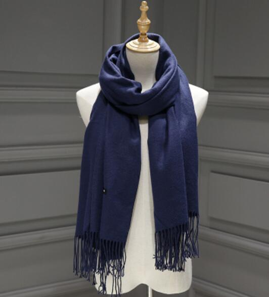 High-Quality Cashmere Scarves for Men and Women: Keep Warm with Thicker, Long Autumn and Winter Scarves Featuring Tassels - Stylish Shawl for Females and Males"