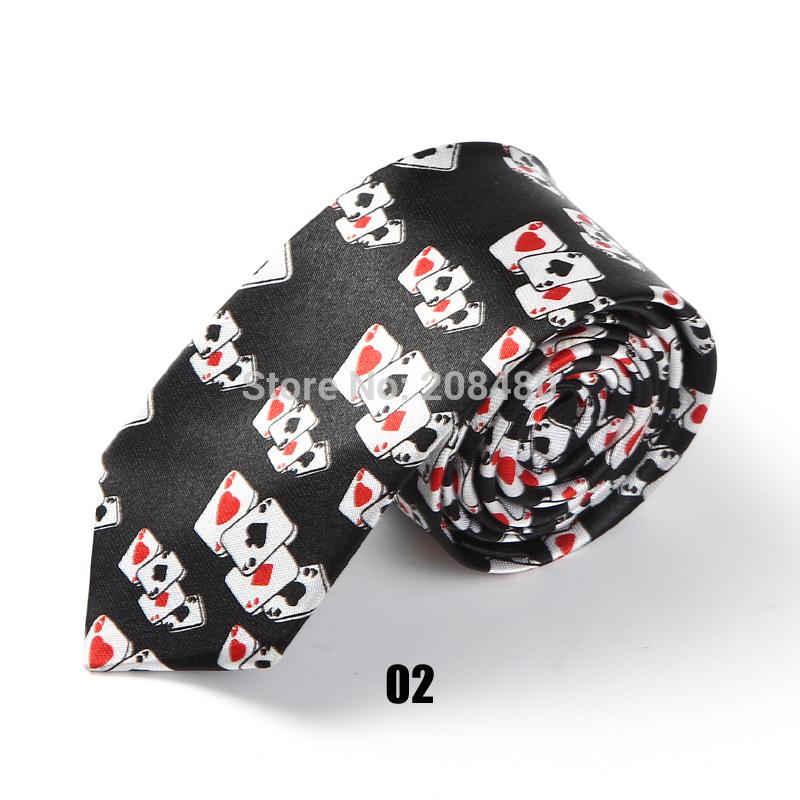 Men's Neckties: Formal Dress Accessory with Unique Playing Cards Design for Weddings and Business Parties