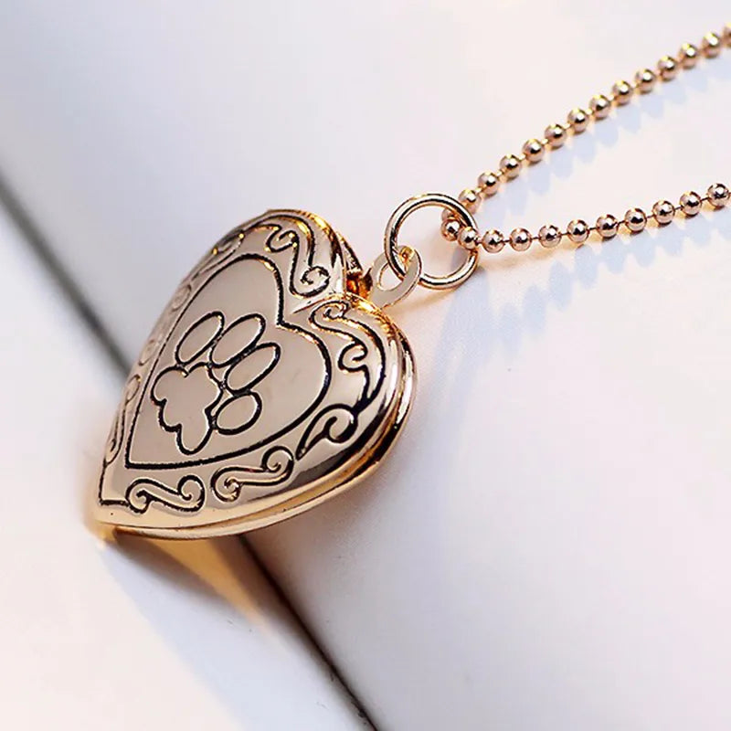 SUTEYI Photo Frame Memory Locket Necklace Gold Silver Color Pendant Pet Cat Dog Paw Footprint Necklace Jewelry Mother's Day Gift