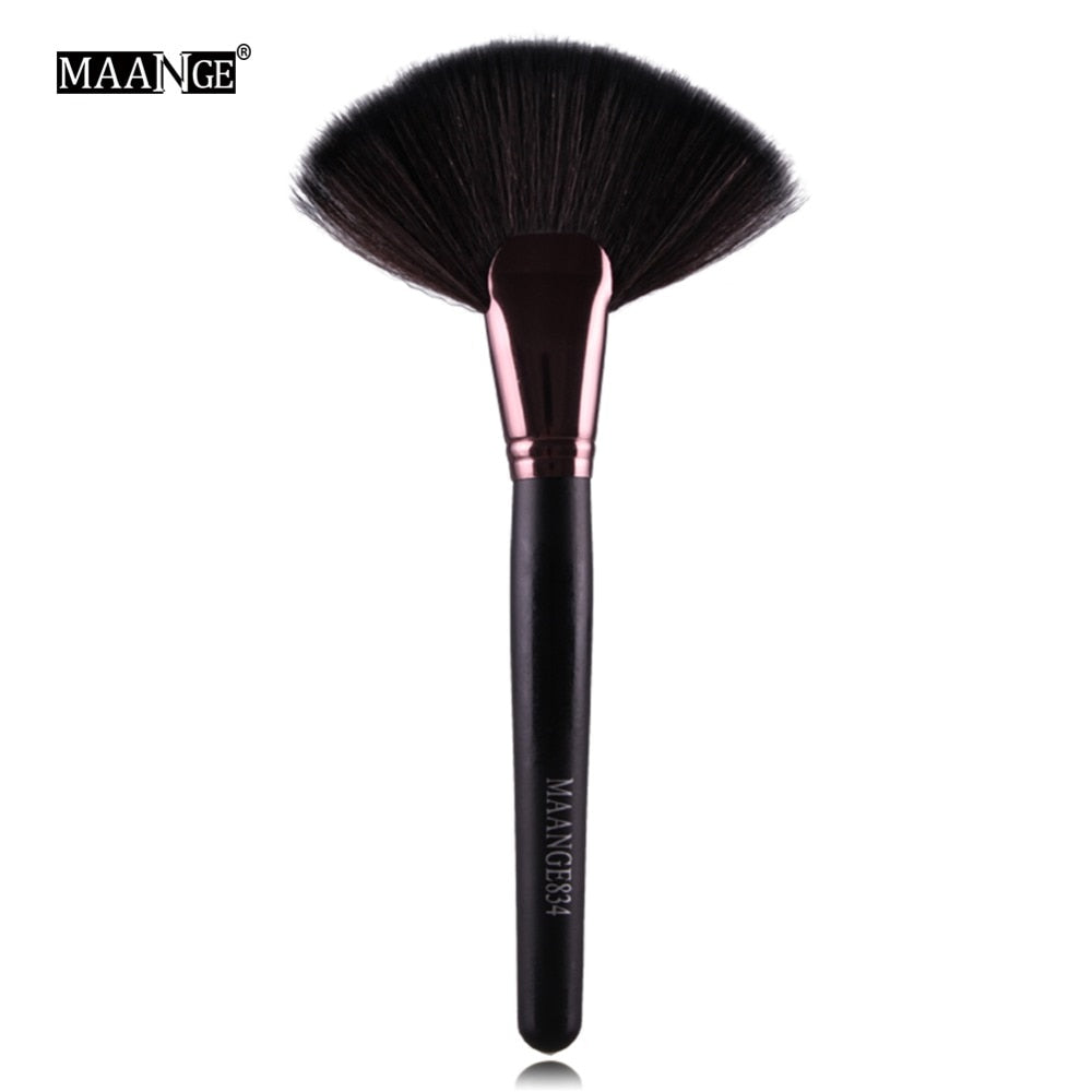 MAANGE Pro 1pcs Soft Makeup Large Fan Brush Big Top Blush Loose Powder Foundation Blend Beauty Make Up Tool Cosmetics Brushes