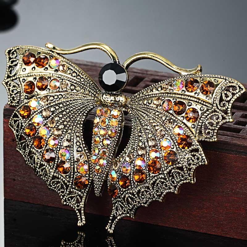 Vintage Butterfly Brooch For Women Party Gifts Colares Rhinestone Brooches Bouquet Green insect Hijab Accessories Scarf Pins