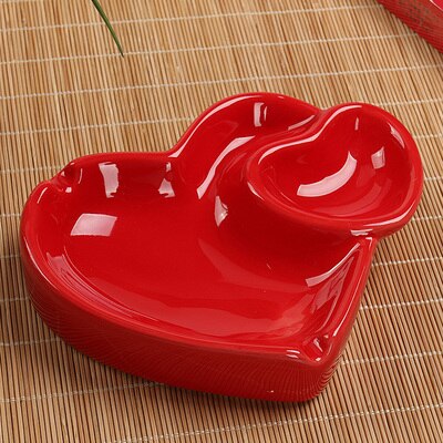 Personality Double Heart Shaped Ceramic Ashtray Multi-function Practical Lovely Cigarette Accessories Home Theme Decoration Craf