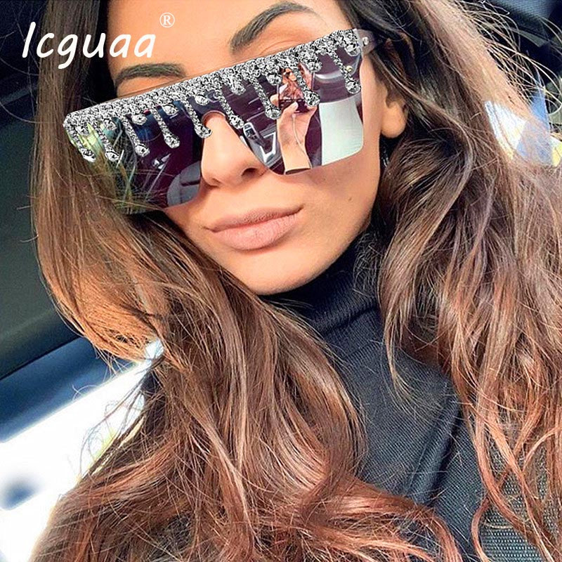 Fashion Square Sunglasses Women 2020 Wholesale Tassel Sunglasses Men Oversized Glasses Shades UV400 Oculos