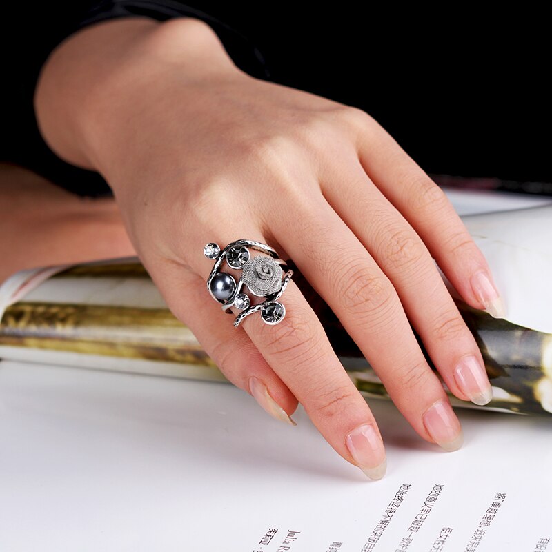 Fashion Enamel Metal Gold Rings Unique Fine Jewelry Scarves Pink Black Painted Flower Ring Gifts For Women Girls Perfect Quality