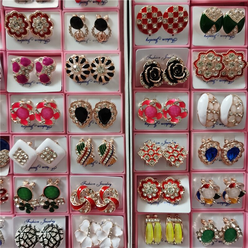 New Bling Elegant Sweet Crystal Brinco Earrings Flower Pearl Stud Earrings for Women Gift Wholesale 20 Pairs Mixed Style