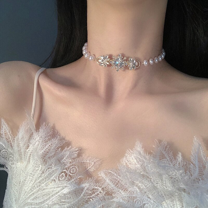 MENGJIQIAO Korean Elegant Luxury Pearl Beads Choker Necklace For Women Girls Fashion Flower Crystal Short Necklace Party Jewelry