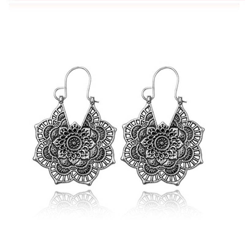 HuaTang Vintage Gold Silver Color Drop Earrings for Women Boho Geometric Carved Earrings Female Indian Ethnic Jewelry brincos