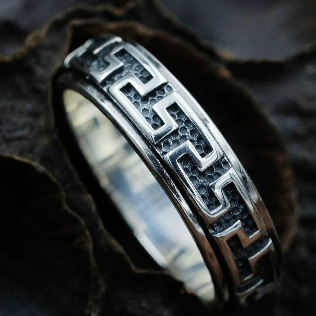 S 925 Sterling Silver Men Tibetan Silver Rings Vintage Buddhism Rings. The Great Wall Turn Rotate Ring.