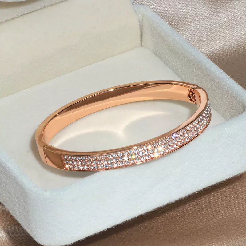 Elegant Classic Crystal Cuff Bangles Bracelets For Women Gold Color Simple Femal Opening Bangles Wedding Jewelry Accessories