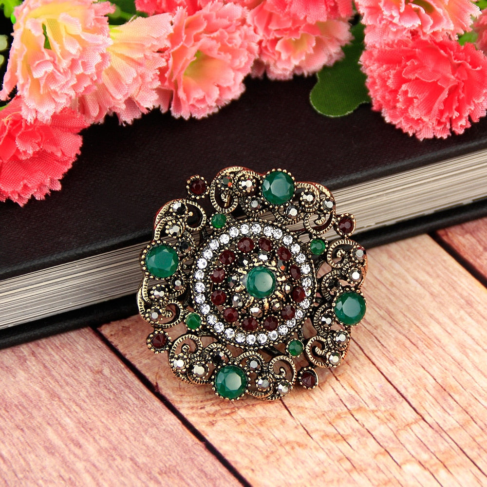 Sunspicems Turkish Brooch Pin For Women Antique Gold Color Vintage Round Resin Flower Arabesque Rhinestone Lapel Scarf Jewelry