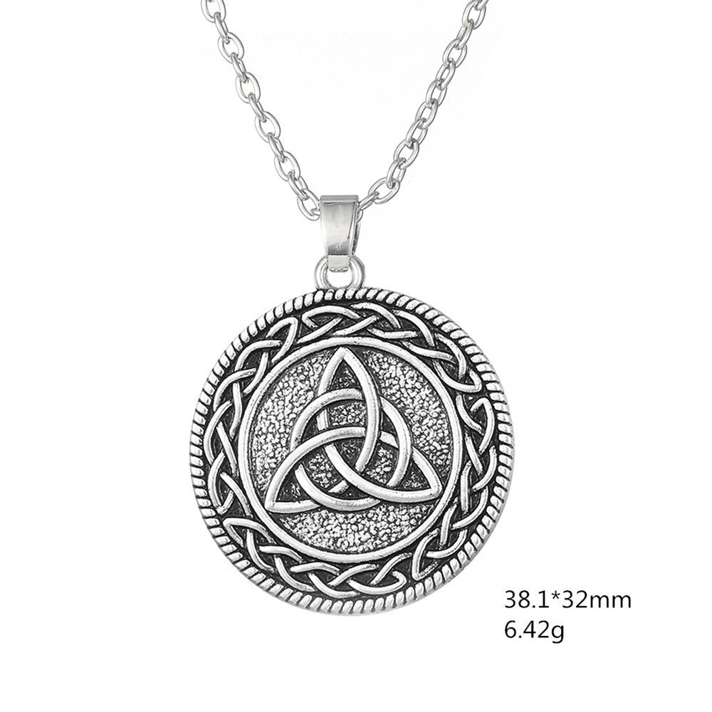 LIKGREAT Vintage Round Triquetra Pendant Necklace Antique Silver Color Irish Celtics Knot Pattern Necklace Wicca Amulet Jewelry