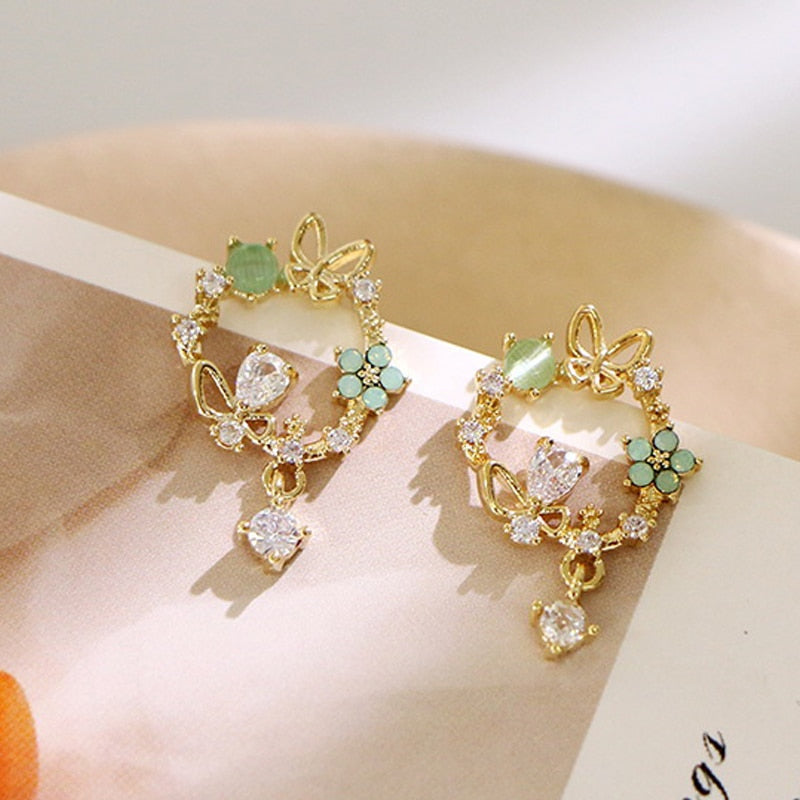 New Korea Sweet Cute Flower Crystal Temperament Geometric Shiny Zircon Earrings Statement Earrings for Women Girl Pendientes