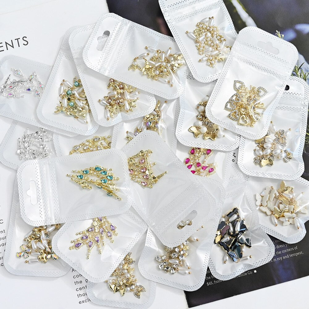 10Pcs/Bag Alloy Nail Art Charms Luxury Diamond/Pearl 3D Metal Jewelry Nails Rhinestone Decorations Manicure Accessories 20Styles