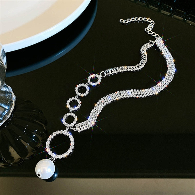 FYUAN Geometric Circle Rhinestone Choker Necklaces for Women Clavicle Chain Pearl Pendant Necklaces Weddings Jewelry Party Gifts