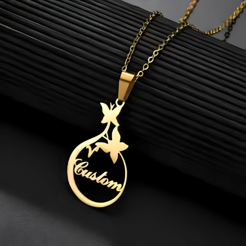 Ronud Personalied Customized Name  Pendant necklace.