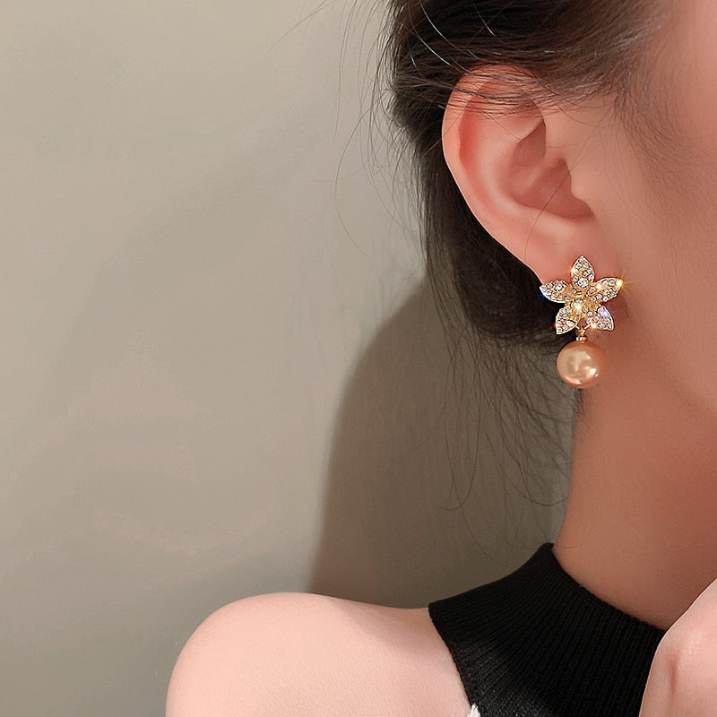 Rose Gold Pearl Flower Dangle Earrings for Women Silver Needle Full Rhinestone Korean Fashion Jewelry 2023 Accessories