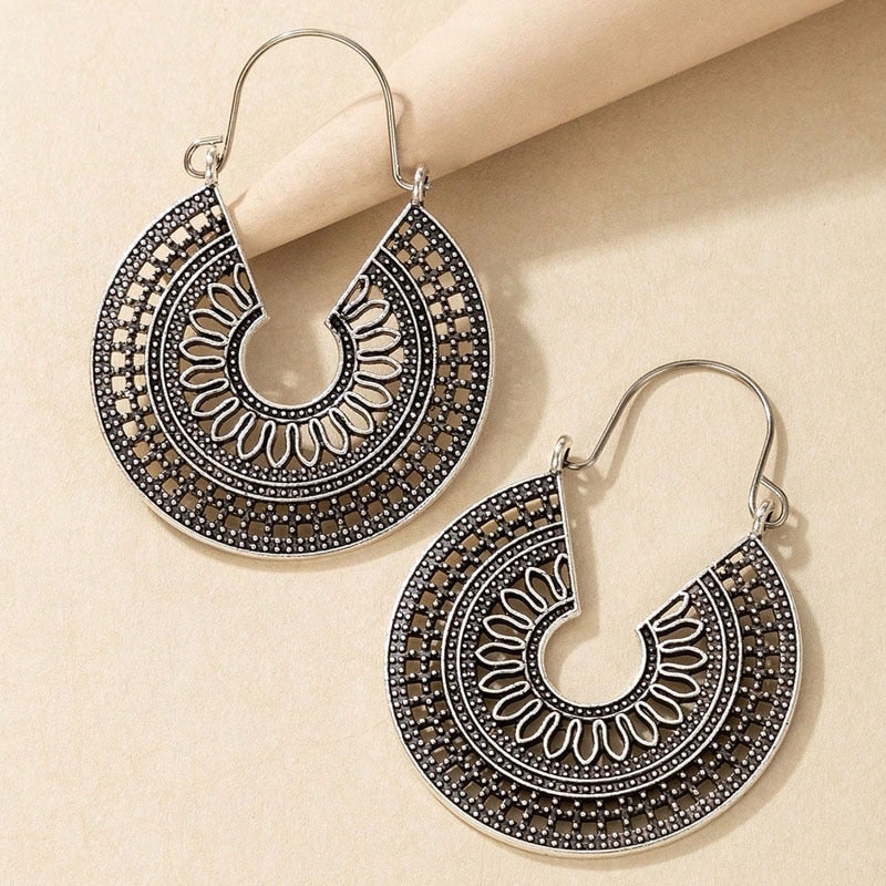 HuaTang Vintage Gold Silver Color Drop Earrings for Women Boho Geometric Carved Earrings Female Indian Ethnic Jewelry brincos