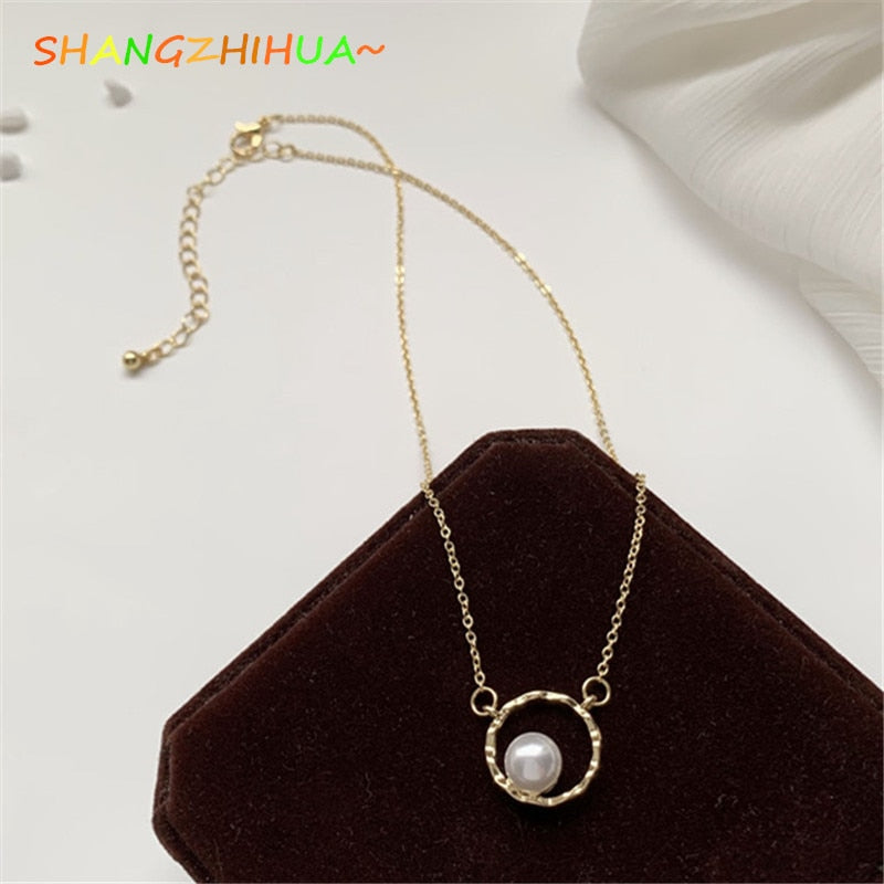 Europe and the United States popular light luxury baroque wind natural pearl necklace, stylish women&#39;s necklace temperament