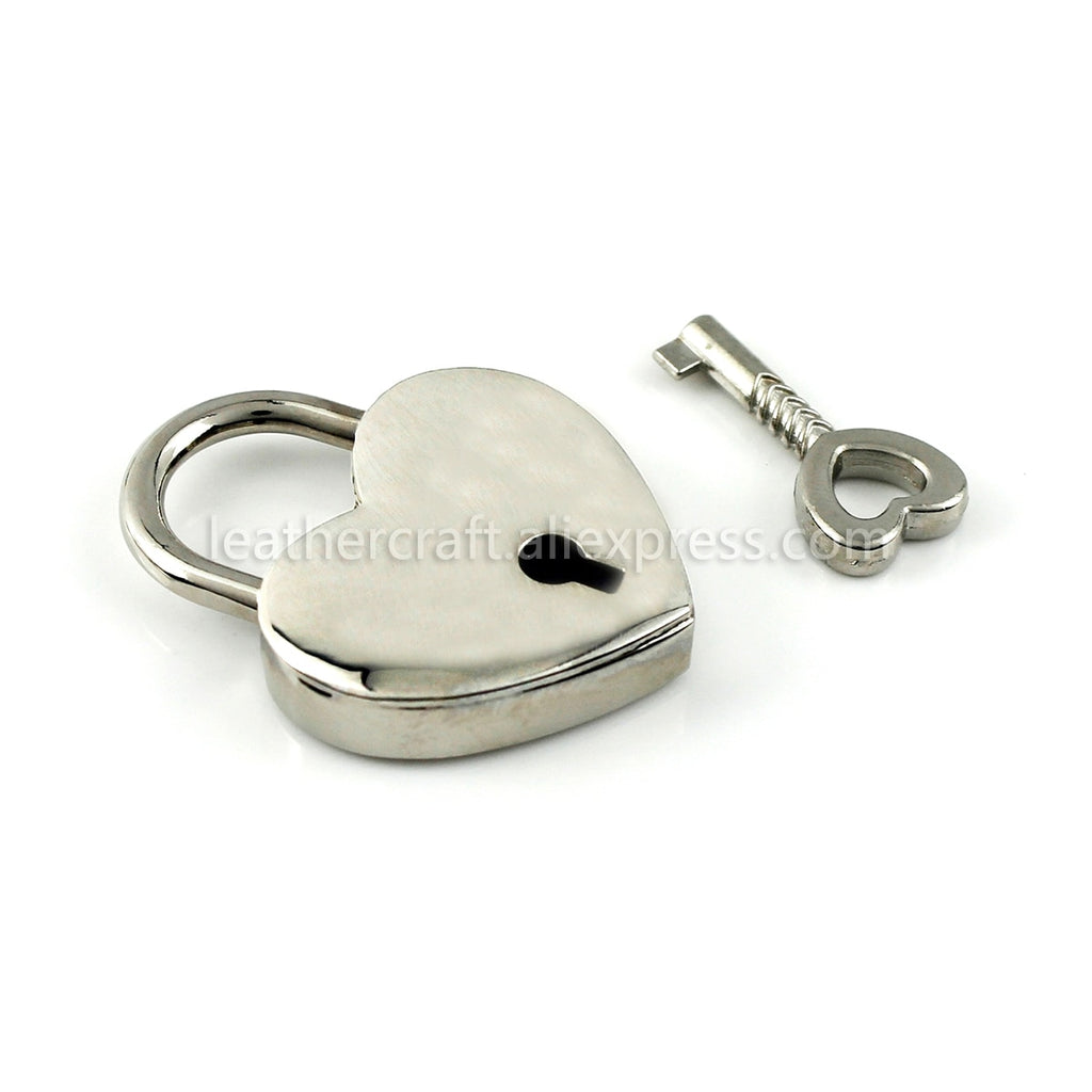 1 Pcs Heart Shape Vintage Metal Mini Padlock Bag Suitcase Luggage Box Key Lock With Key